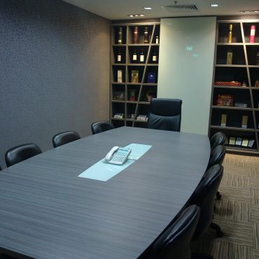 R-E meeting room (3)